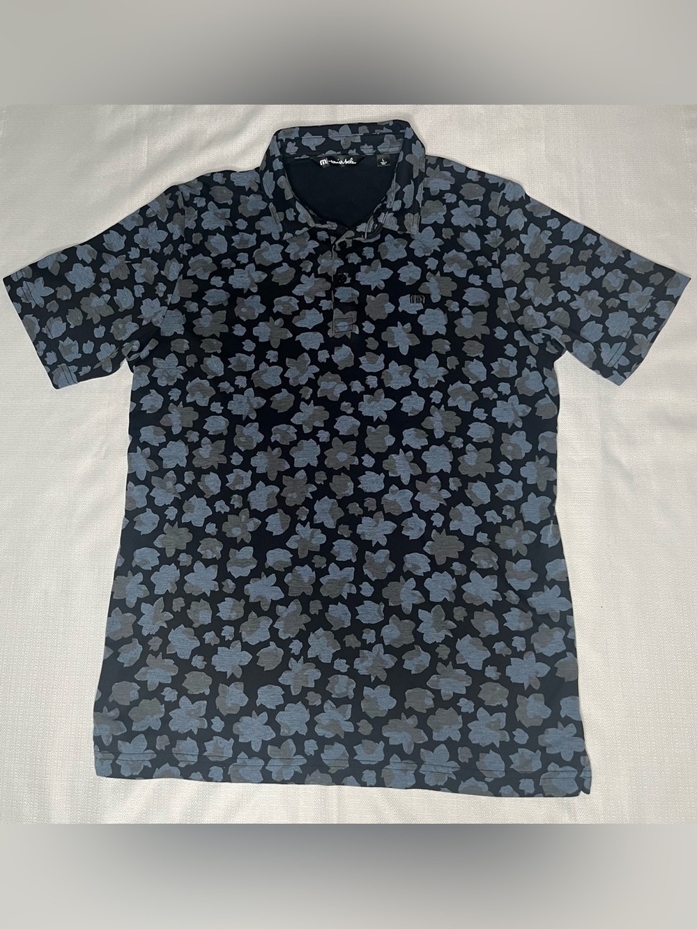 TravisMathew Tonal Floral Golf Polo Blue Gray Botanical Print Country Club Chic